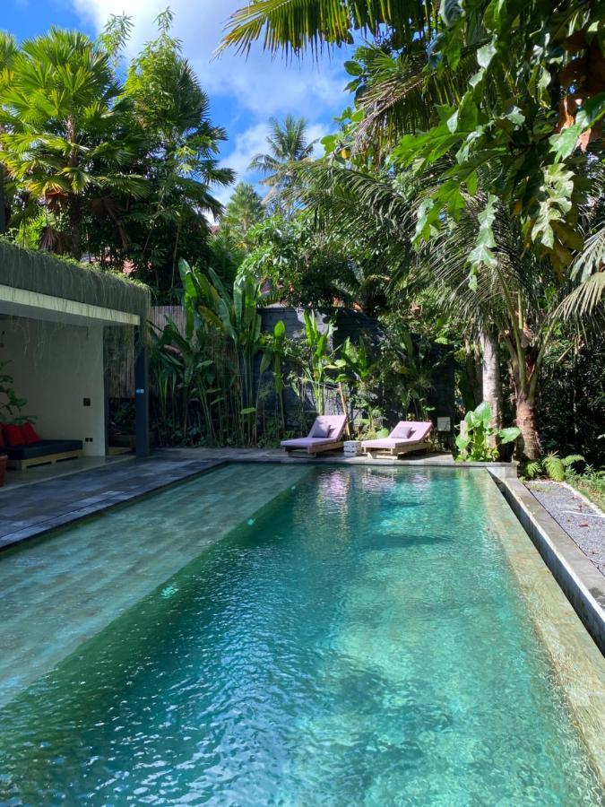 Hotel The Civyt à Ubud Extérieur photo